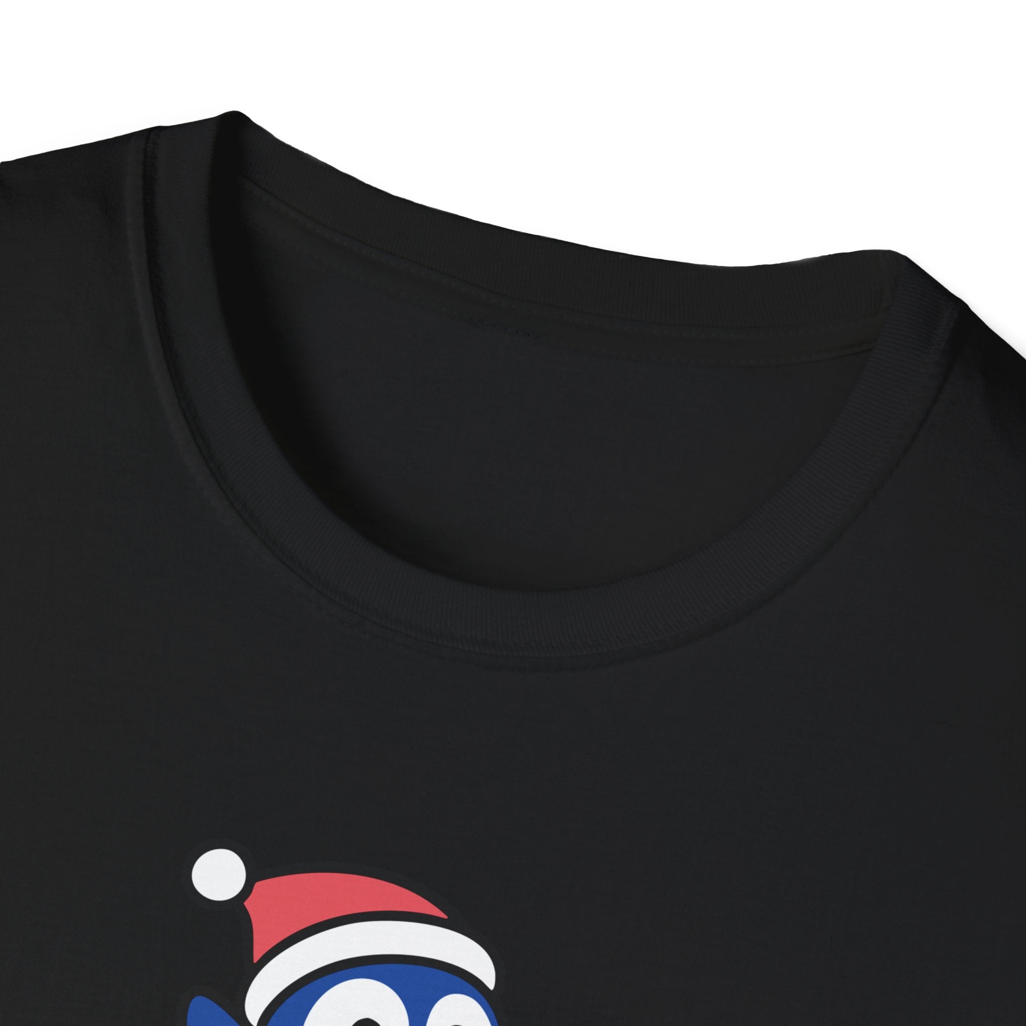 Happy Christmas Penguin – Festive T-Shirt